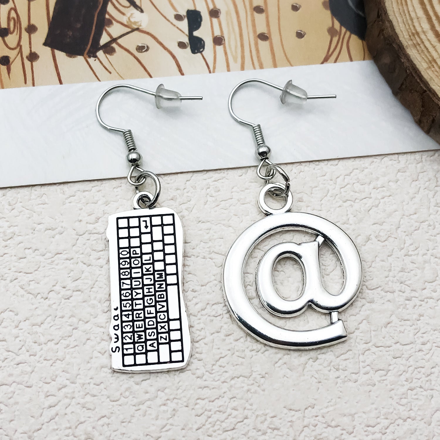Antique Silver Zinc Alloy Calculator Computer Keyboard Charm Pendants for DIY Jewelry
