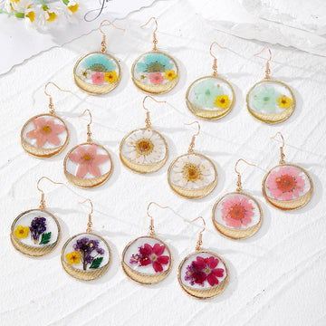 Pressed Flower Resin Round Earrings Gold Crescent 7 Styles