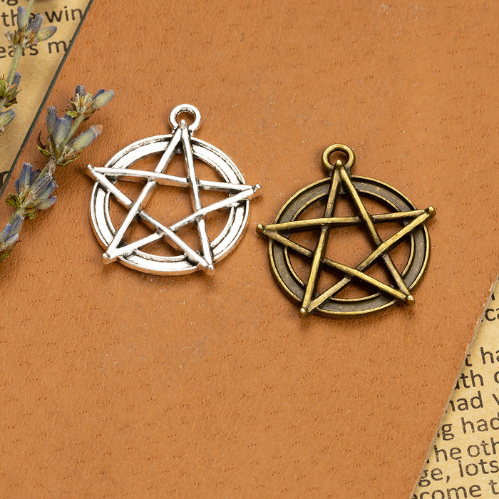 30x28mm Vintage Circle Star Alloy Charm Pendant