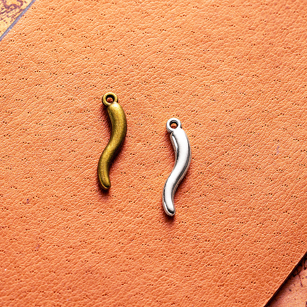 Vintage Double-Sided Chili Pepper Alloy Charm Pendant