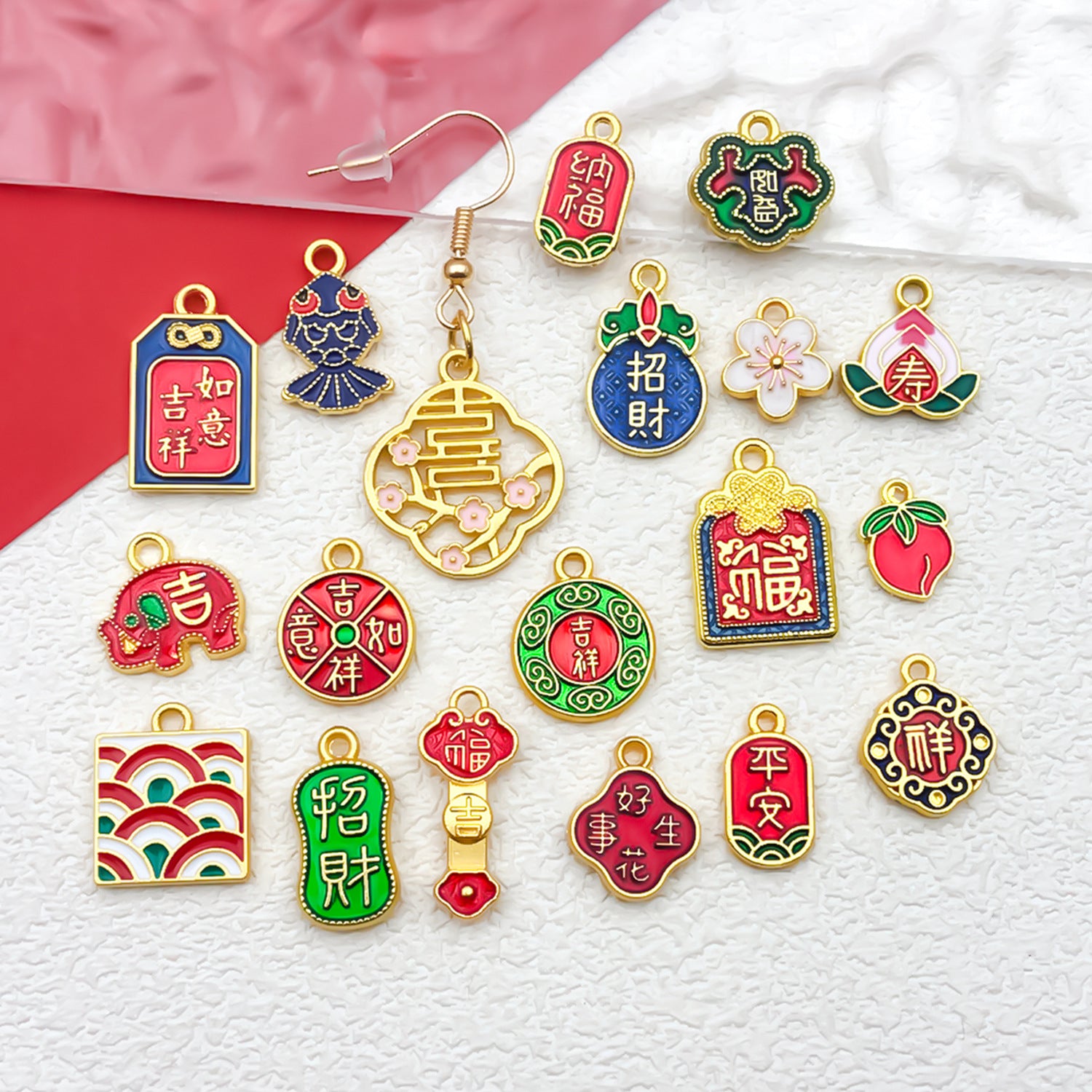 Gold Tone Enamel Zinc Alloy Lucky Blessing Charm Pendant for DIY Bracelet Necklace Jewelry