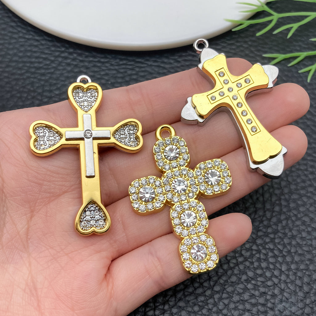 Gold Tone Zinc Alloy Cross Charm Pendant with Rhinestone Detail for DIY Necklace Jewelry