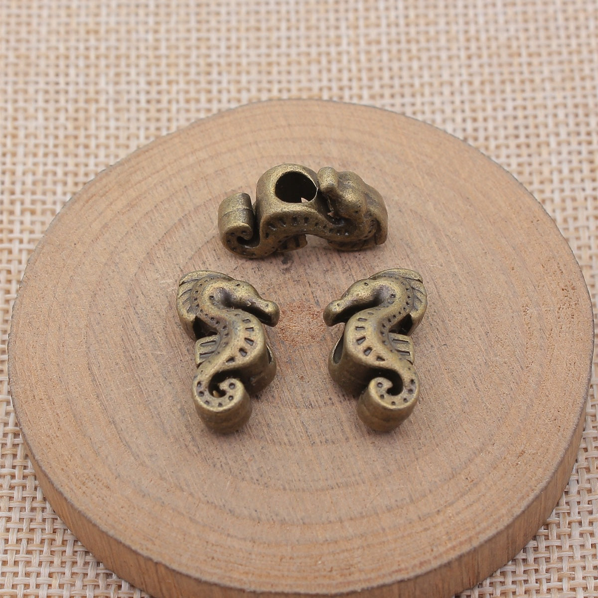 19x11x8mm 4g Multicolor Zinc Alloy Seahorse Large Hole Loose Metal Beads for Bracelet Jewelry Making