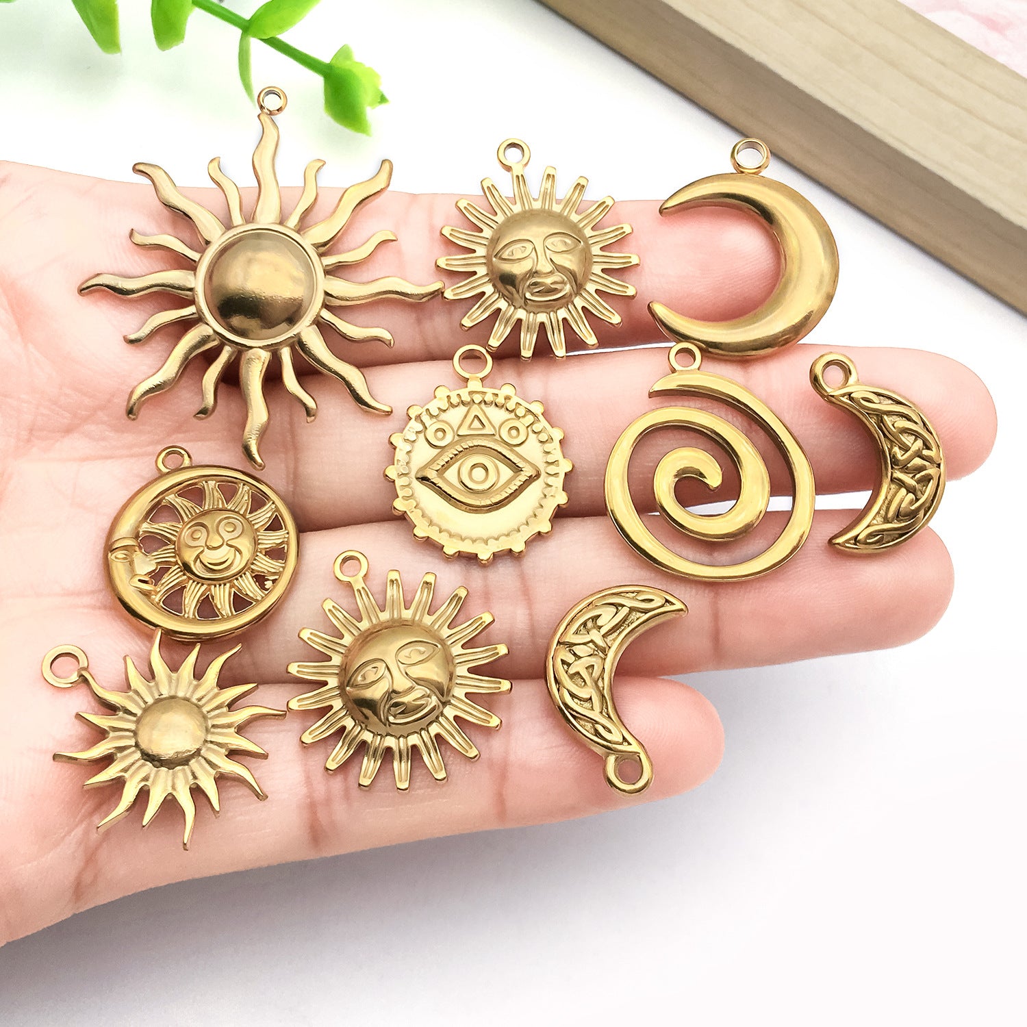 Gold Stainless Steel Sun Moon Evil Eye Charm Pendant for DIY Vintage Bracelet Jewelry
