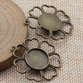 Antique Bronze Metal Flower Frame Round Bezel Tray For Jewelry Making view 2