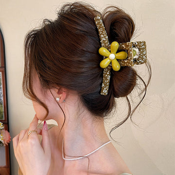 Olive Speckled Flower Pearl Hair Claw Clip Single Style