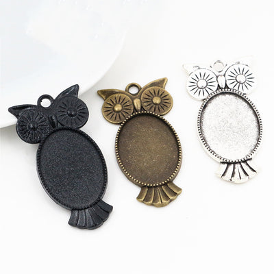 Owl Oval Pendant Tray assortment overview