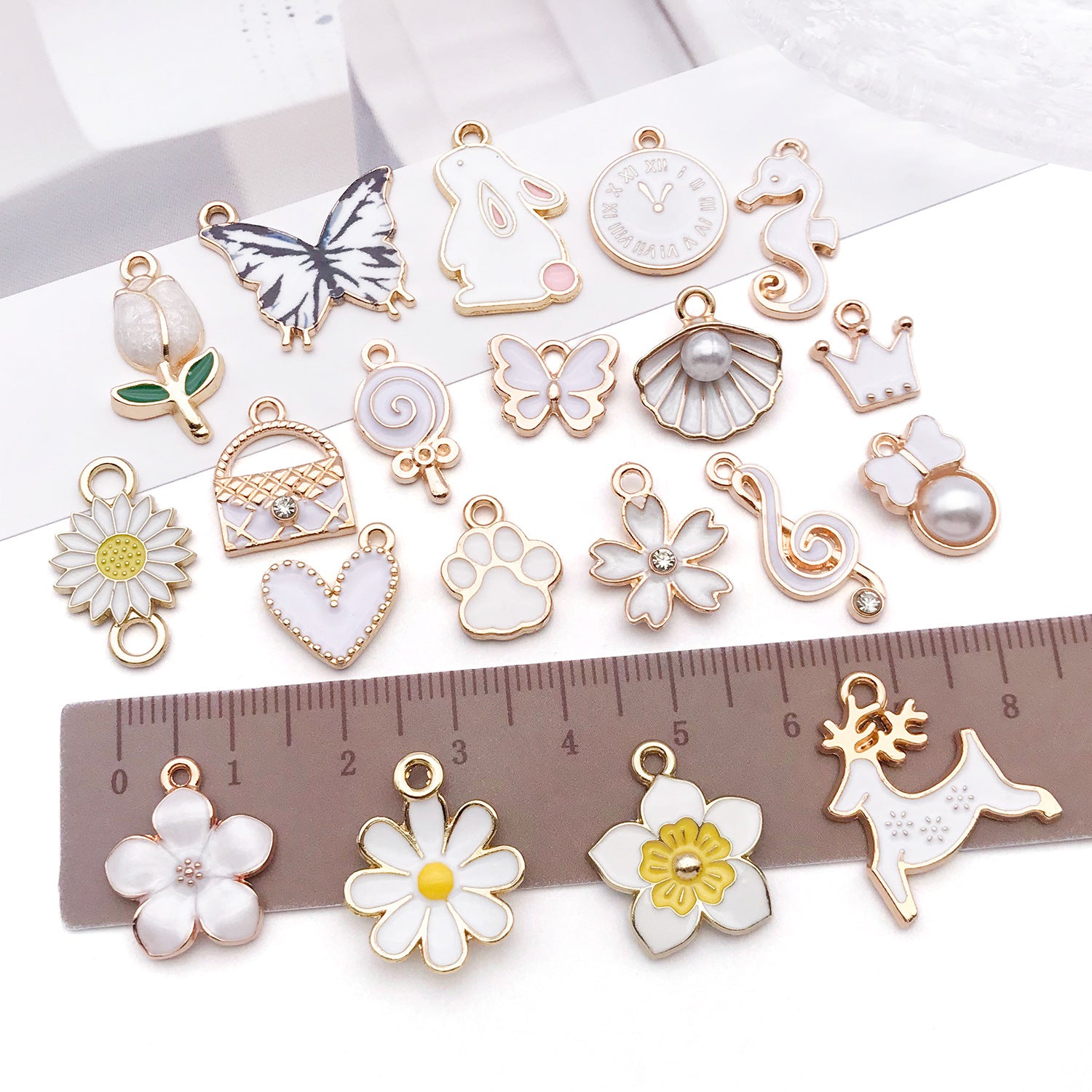Enamel Zinc Alloy Shell Heart Enamel Charm Pendants
