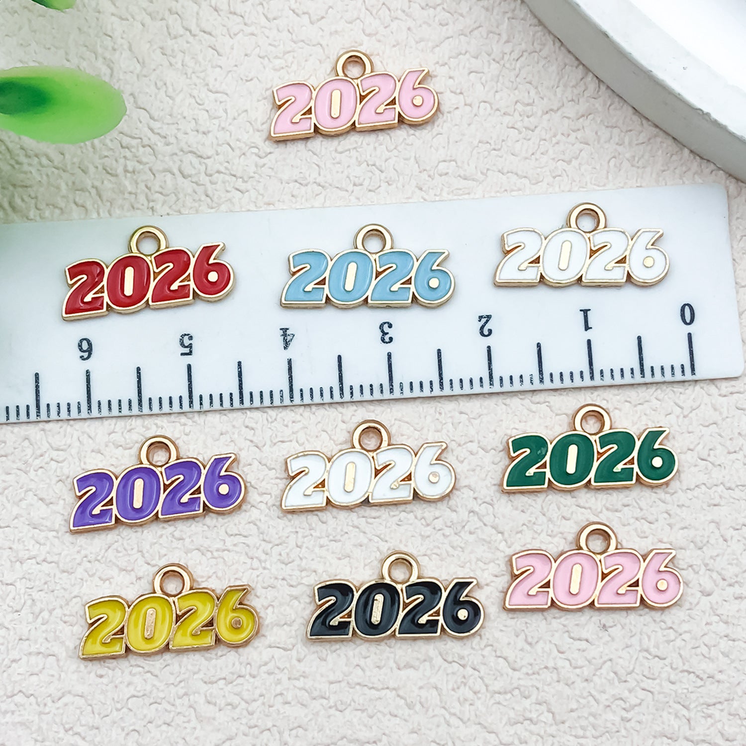 Zinc Alloy Enamel 2025 2026 Number Letter Charm Pendant for DIY Earrings Keychain