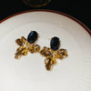 Black Oval Flower