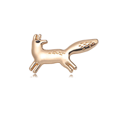 Minimal Fox brooch shown from the front