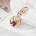 Round Resin Dried Flower Keychains Gold Clasp 8 Colors view 7