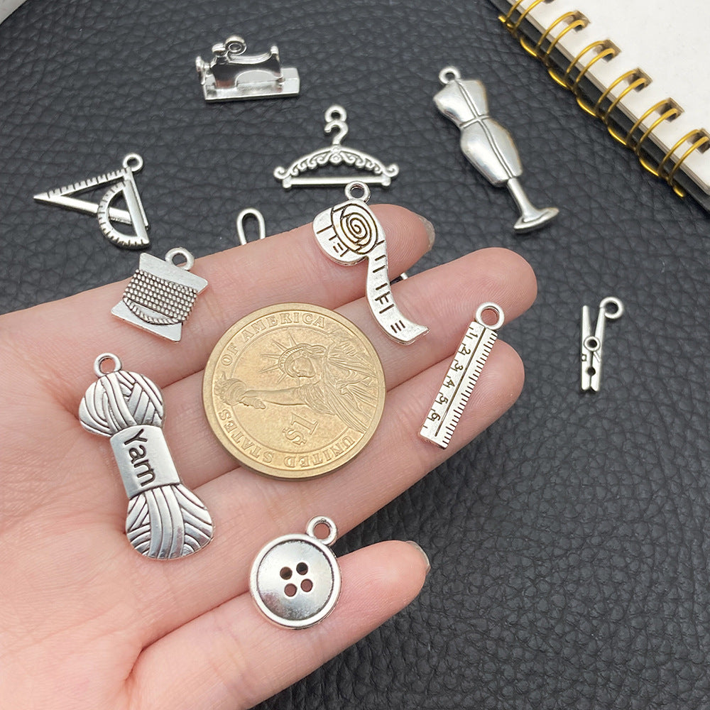 Zinc Alloy Sewing Machine Scissors Hanger Charm Pendant for DIY Necklace Jewelry
