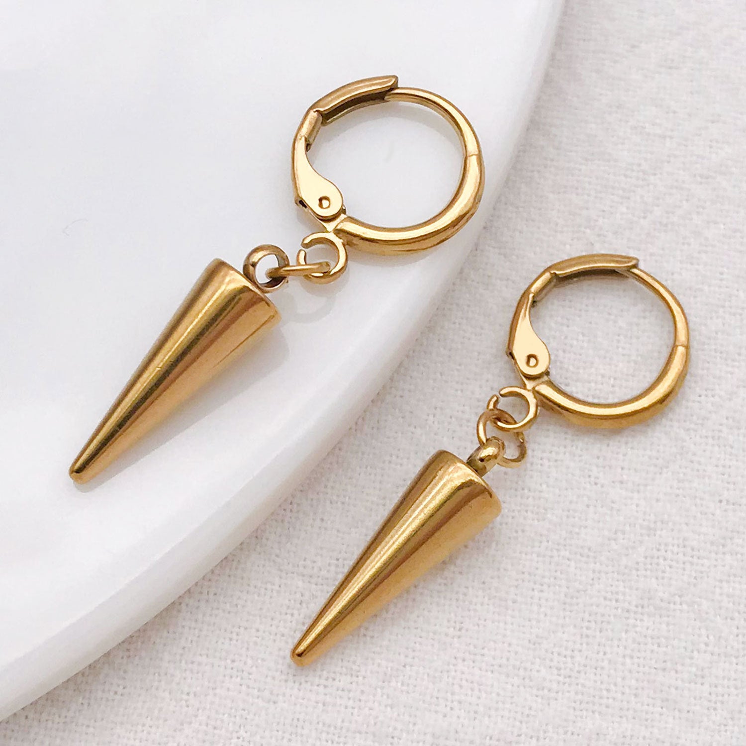 Stainless Steel Punk Cone Spike Charm Pendant for DIY Necklace Bracelet Earring Making