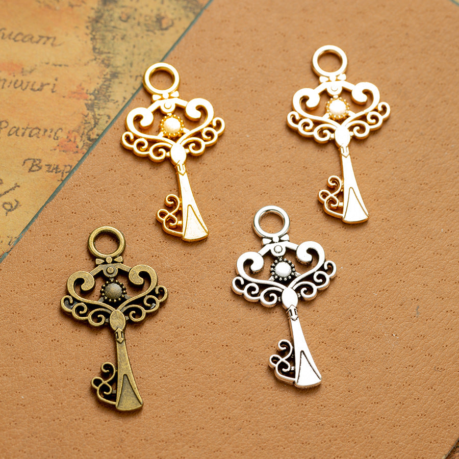 Vintage Heart Pattern Key Charm Pendant