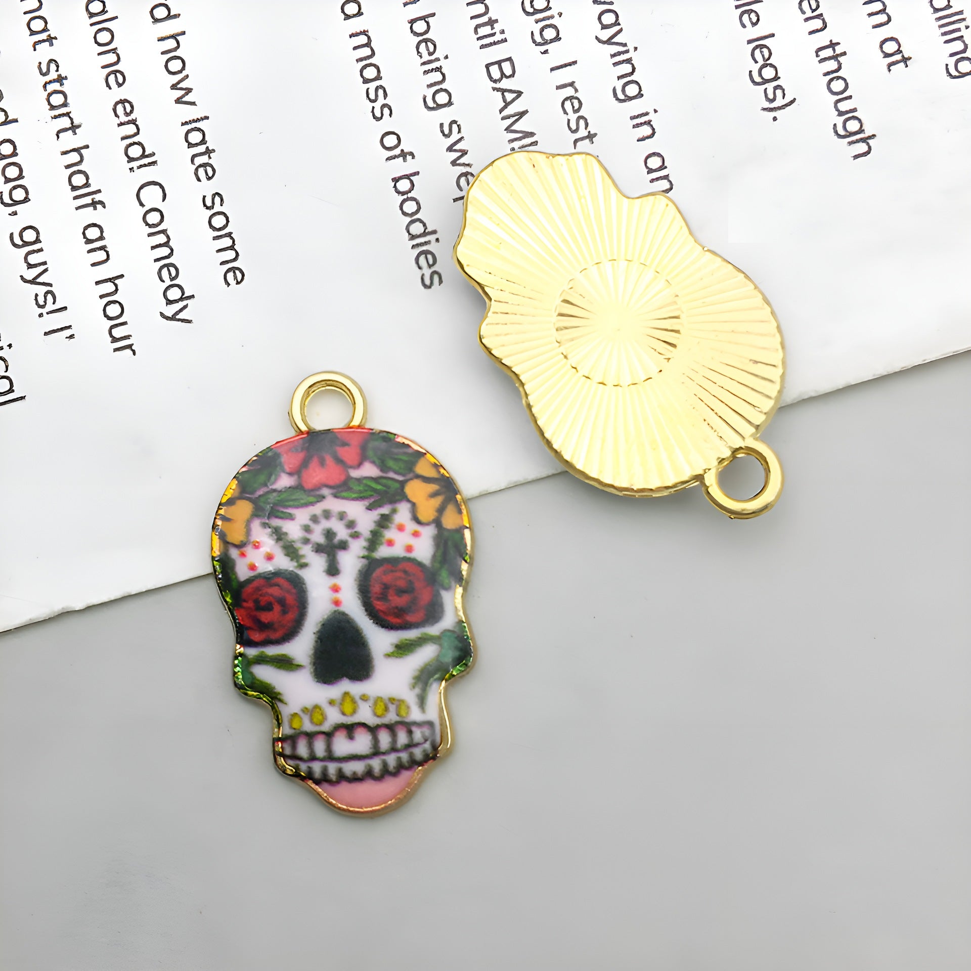Zinc Alloy Halloween Skull Head Enamel Charm Pendant for DIY Bracelet Jewelry Making