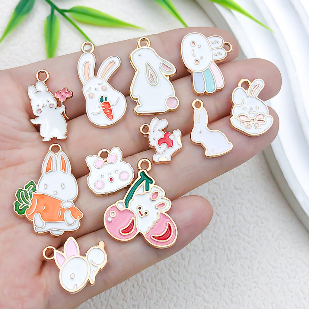 Enamel Zinc Alloy White Rabbit Carrot charm pendants for DIY keychains bracelets necklaces