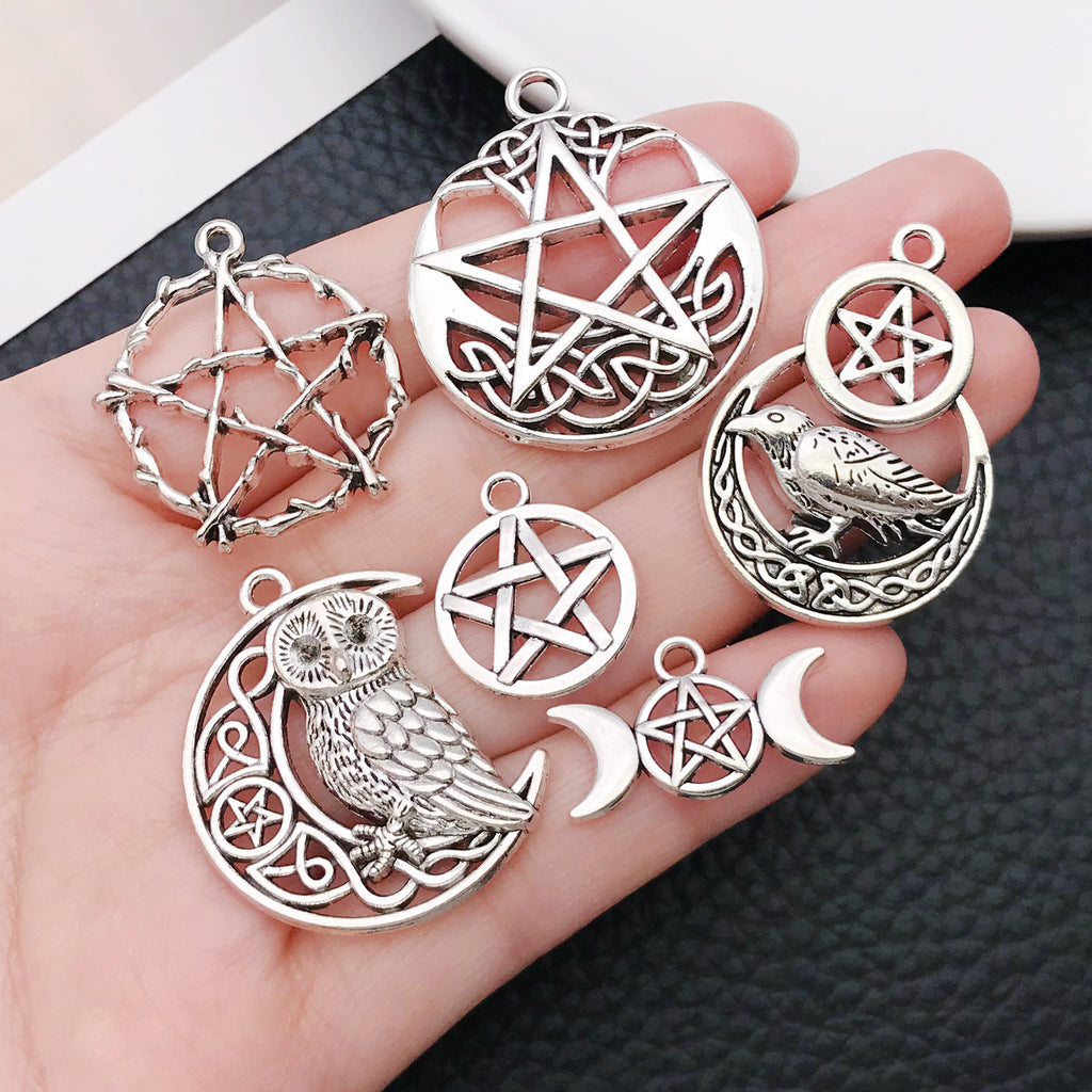 Antique Silver Zinc Alloy Pentagram Wolf Owl Hollow Star Cat Charm Pendant for DIY Necklace