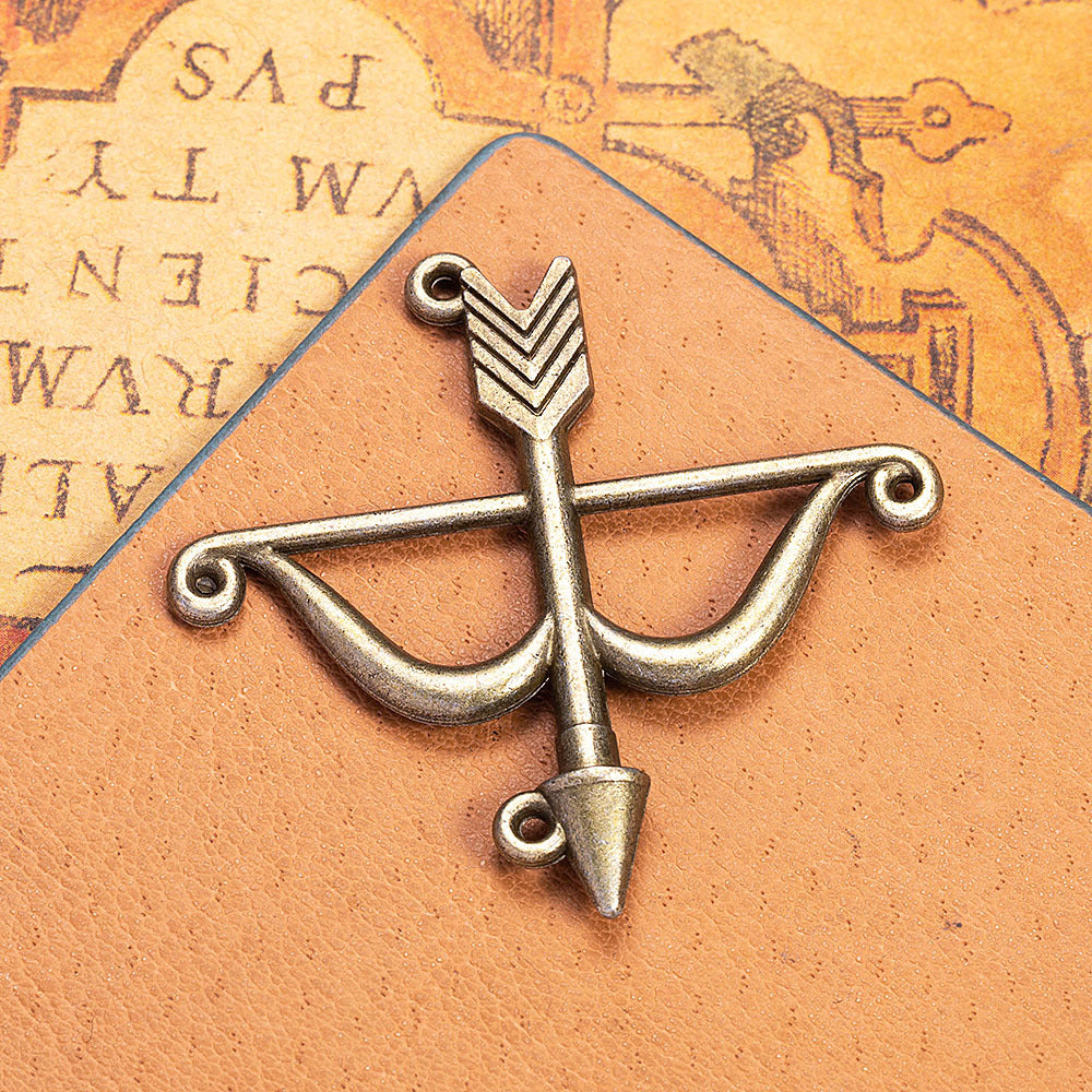 Vintage Double-Sided Alloy Bow and Arrow Pendant