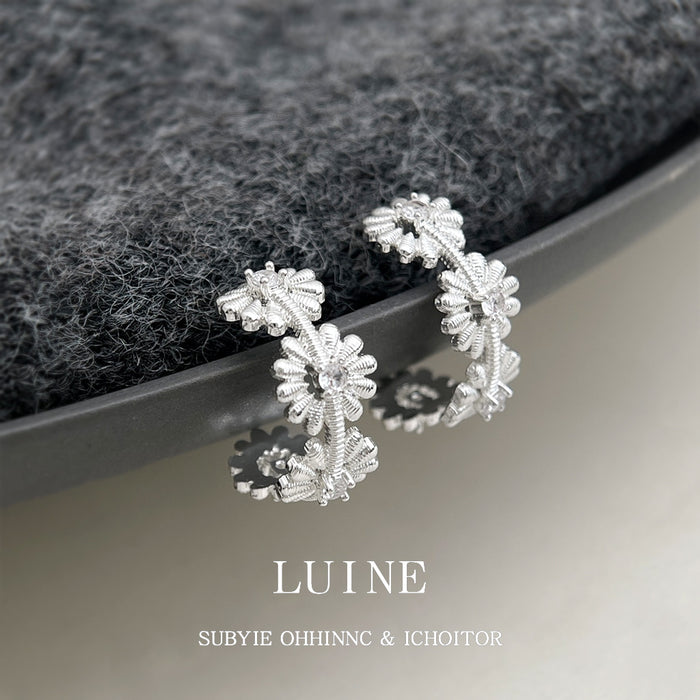 Silver Daisy Flower C Shape Hoop Earrings Pair Set