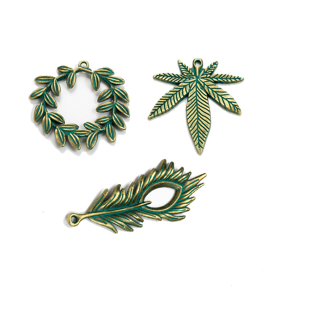 Vintage Alloy Charm Pendant for DIY Sweater Chain or Clothing Accessory