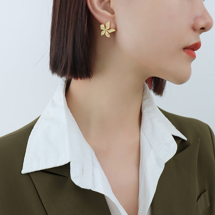 Gold Embossed Five Petal Flower Stud Earrings Pair