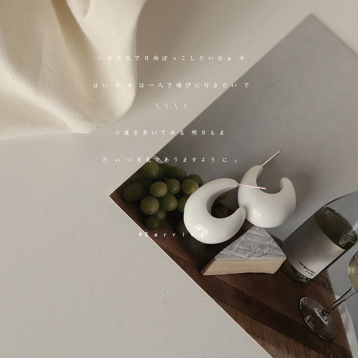 Glossy White Chunky C Shape Resin Hoop Stud Earrings For Women