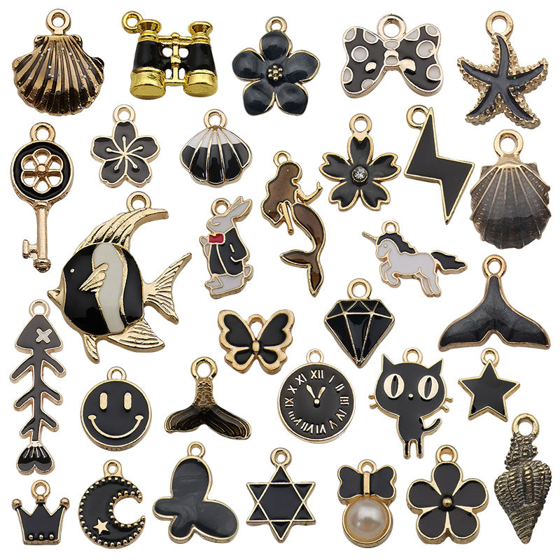 Black Zinc Alloy Cartoon Charm Pendant for DIY Earrings Keychain Jewelry Accessories