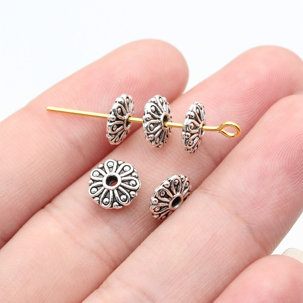 8.5x8.5x3mm 0.52g Antique Silver Zinc Alloy Round Disc Small Hole Spacer Beads for Bracelet Making