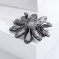Acrylic Crackle Petal Flower Brooch Eight Colors Metal Pin Brooch view 3
