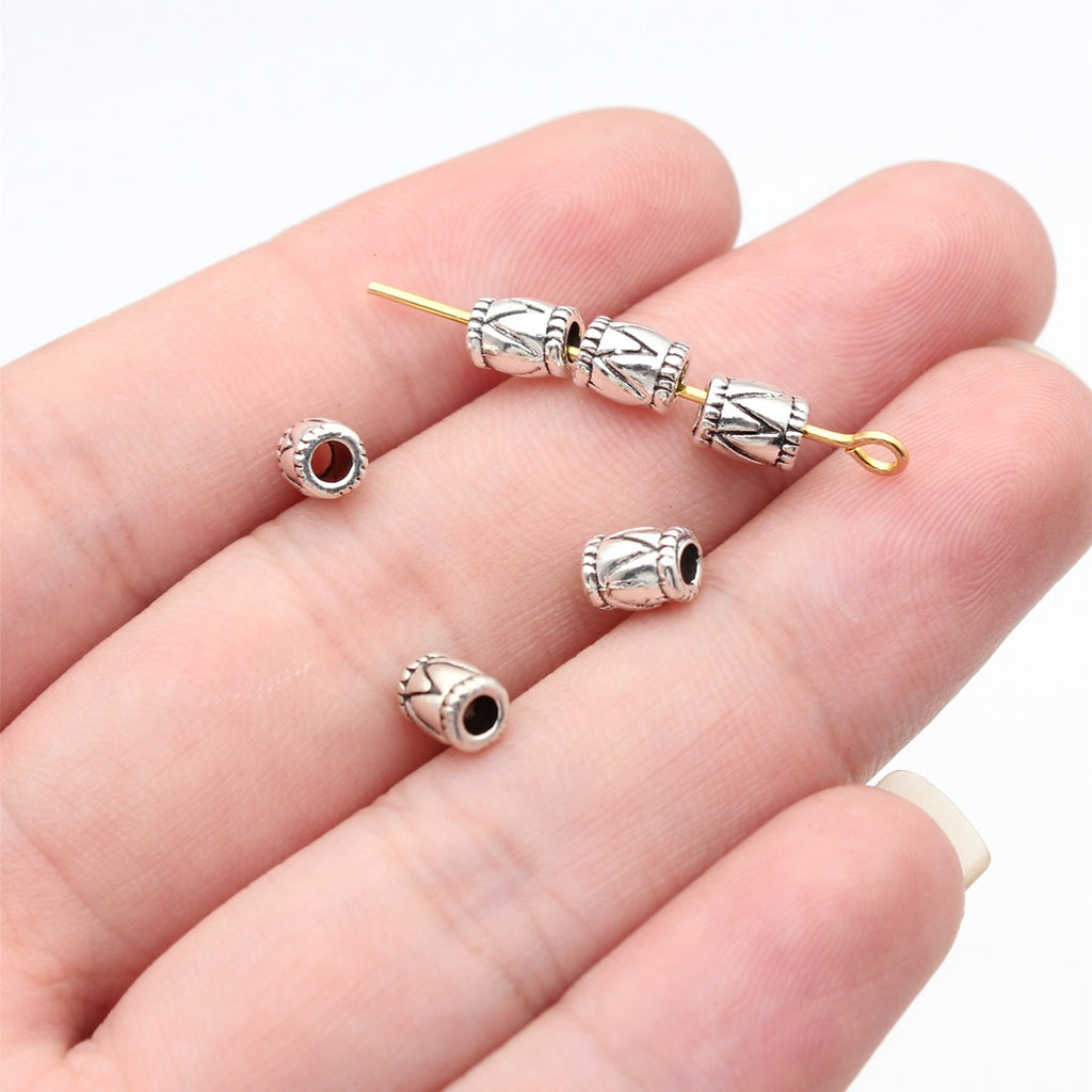 5.9x4.5x4.5mm 0.34g Antique Silver Zinc Alloy Triangle Pattern Small Hole Spacer Beads for DIY Jewelry Making