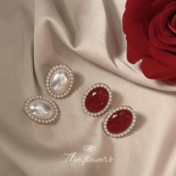 Oval Pearl Center Stud Earrings Mini Pearl Halo Gold Frame