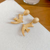 Gold Swallow