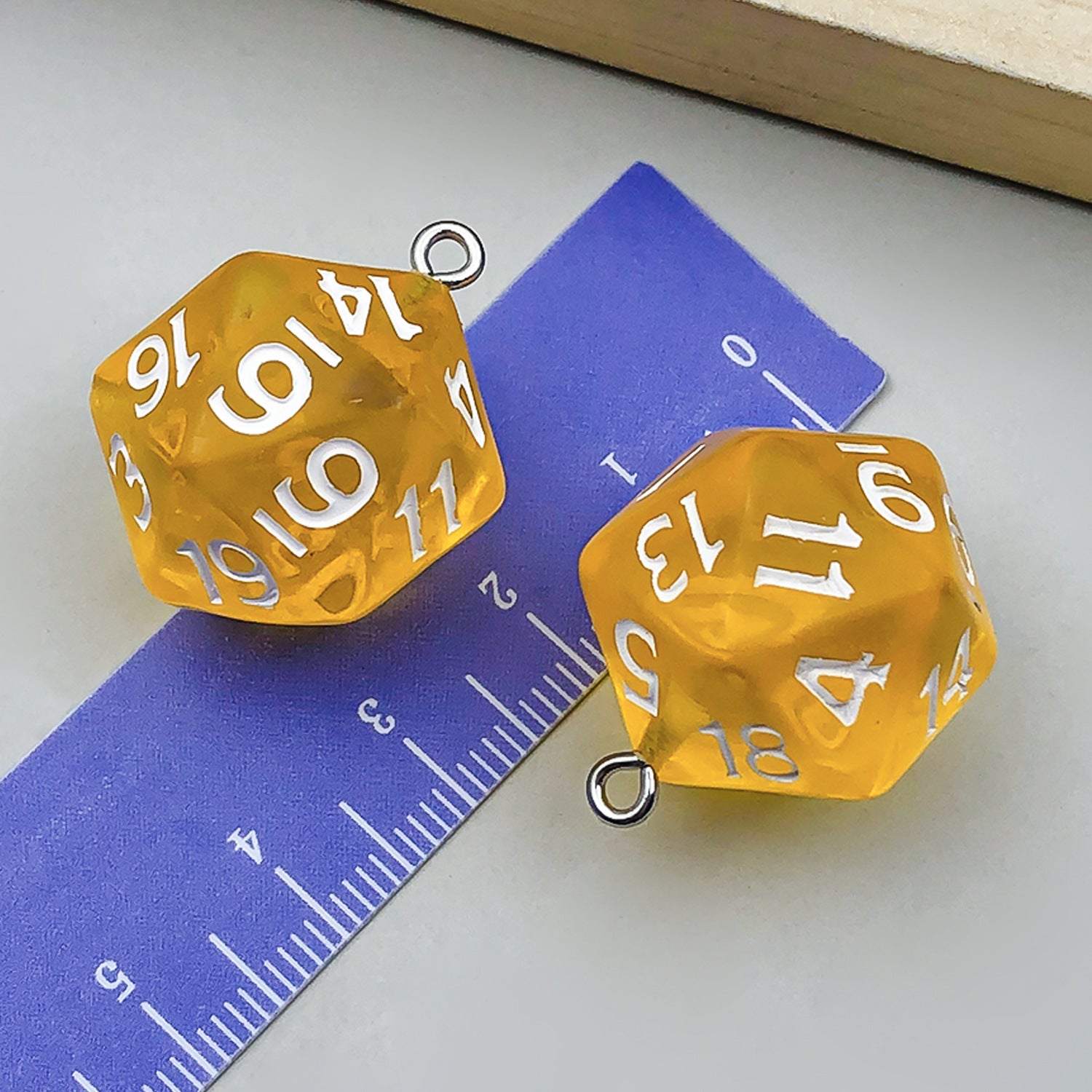 Resin 20 Sided Dice Charm Pendant for DIY Earrings Keychain Bag Jewelry Accessories