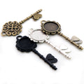 Key-Shaped Pendant Bezel Settings in Ten Ornate Designs view 3