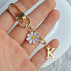 White Daisy K