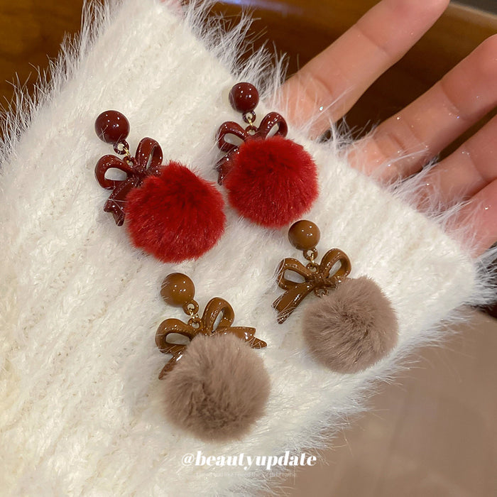 Bow and Faux Fur Pom Pom Stud Earrings in Taupe and Red