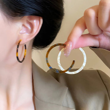Translucent Resin Hoop Earrings in Tortoiseshell and Blue