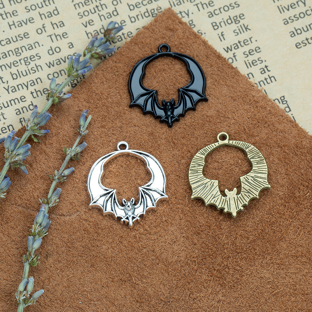 28x24mm Skull Bat Alloy Charm Pendant