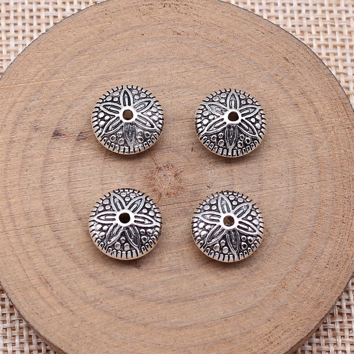 12x12mm 2.3g Antique Silver Zinc Alloy Carved Pattern Small Hole Spacer Beads for DIY Jewelry
