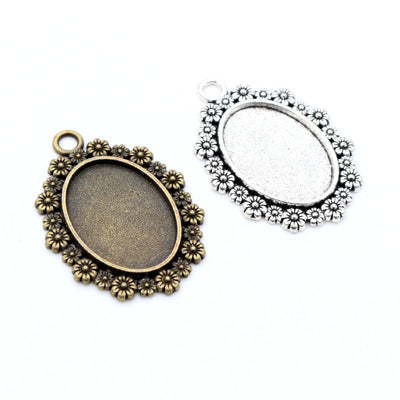 Beaded Floral Oval Pendant Tray assortment overview