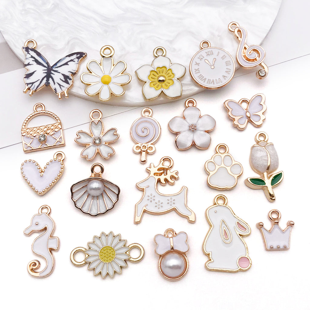 Enamel Zinc Alloy Shell Heart Enamel Charm Pendants