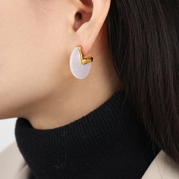 White Resin Disc Stud Earrings Wavy Metal Accent Gold Steel