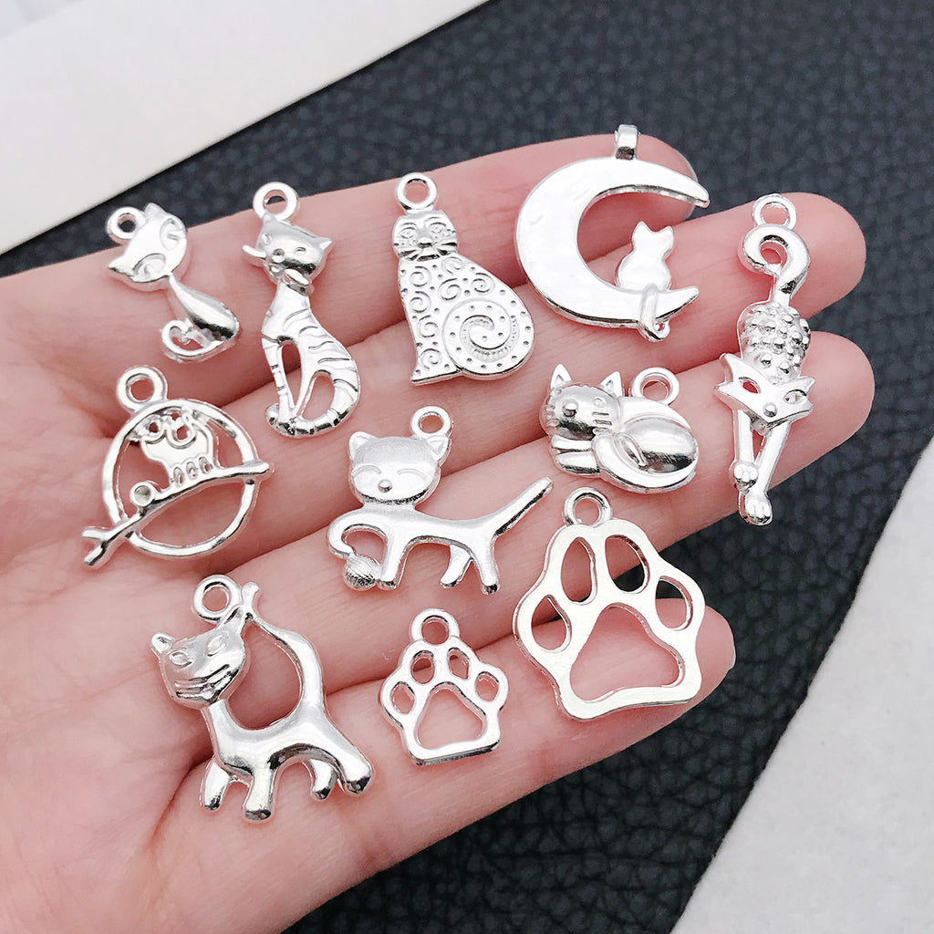 Zinc Alloy Silver Cat Paw Print Hollow Charm Pendant for Bracelet Keychain DIY Jewelry