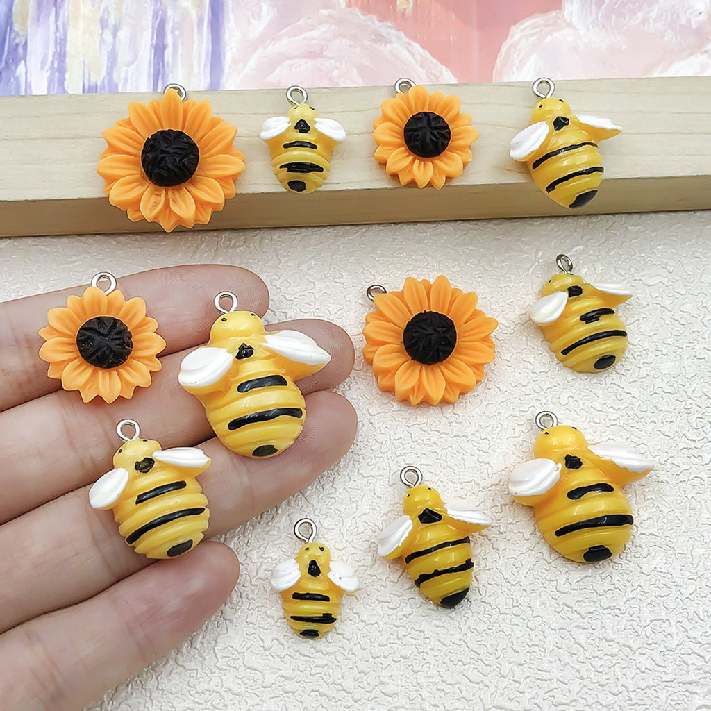 Acrylic Sunflower Daisy Bee Charm Pendant for DIY Handmade Earrings Necklace Keychain Jewelry