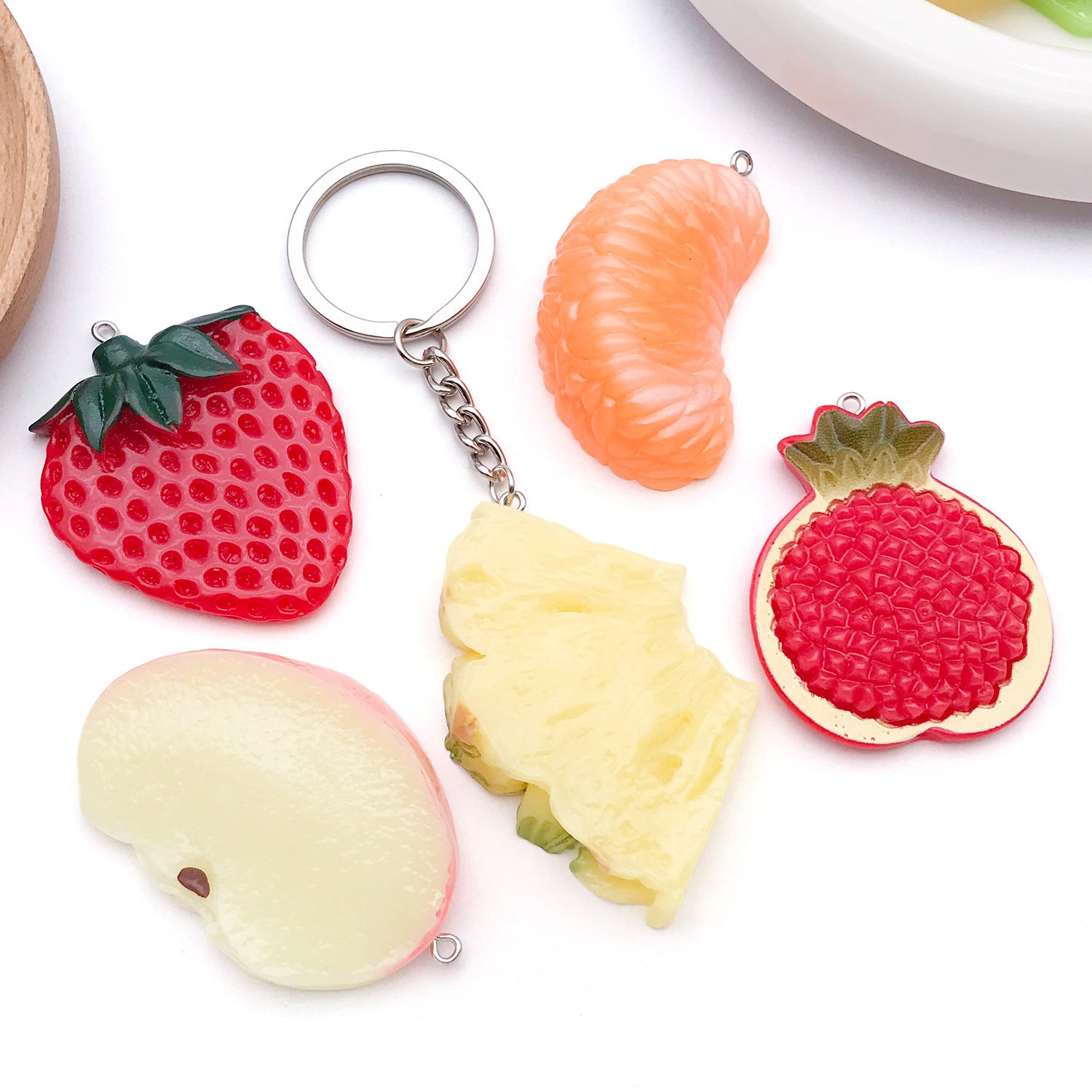 Resin Pomegranate Pineapple Kiwi Fruit Slice Charm Pendants for Bag Keychain DIY Jewelry