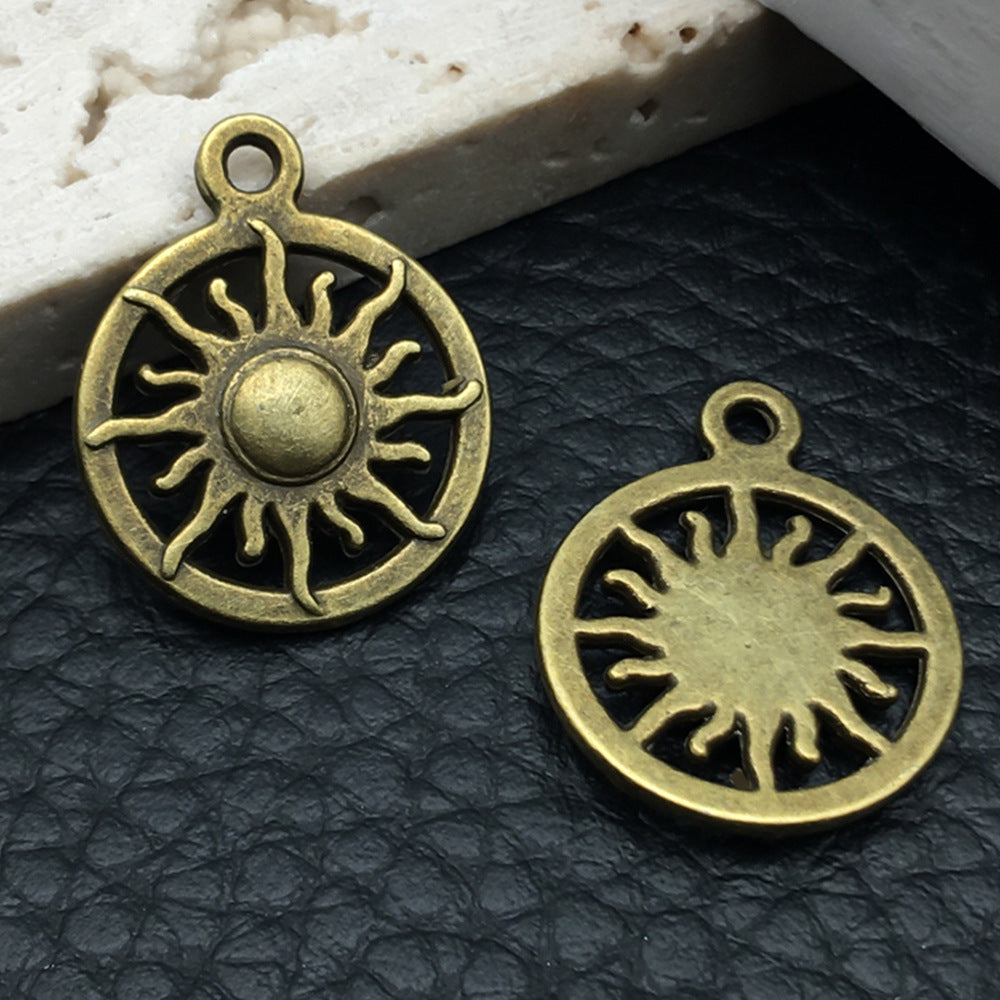 Antique Silver Zinc Alloy Sun Moon Charm Pendants for DIY Bracelet Necklace Jewelry