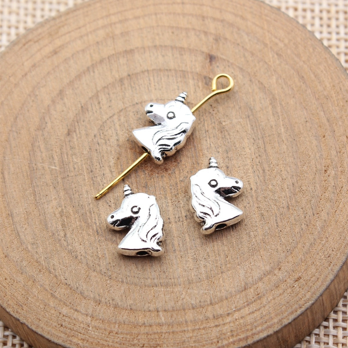 11x9x3.4mm 0.92g Antique Silver Zinc Alloy Unicorn Small Hole Spacer Beads for DIY Jewelry Making