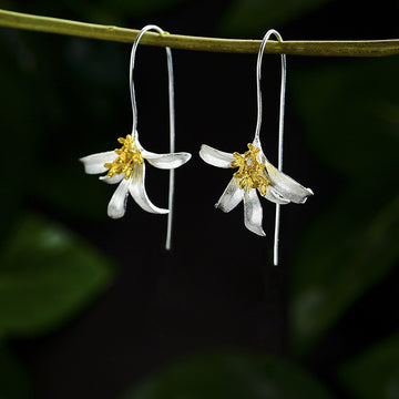 Two-Tone Lily Flower Hook Earrings Silver Petals Gold Center