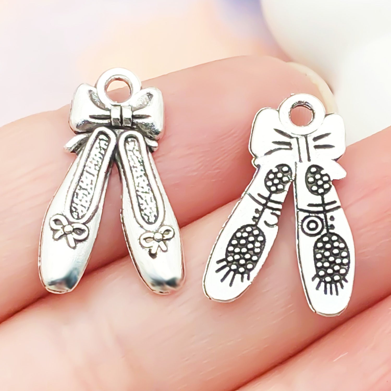 Antique Silver Zinc Alloy Ballet Girl Tutu Charm Pendant for DIY Keychain Necklace Bracelet